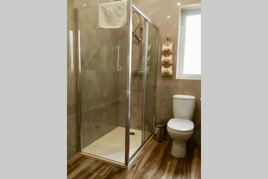 Modern Luxury Villa In St. Julians San Giuliano