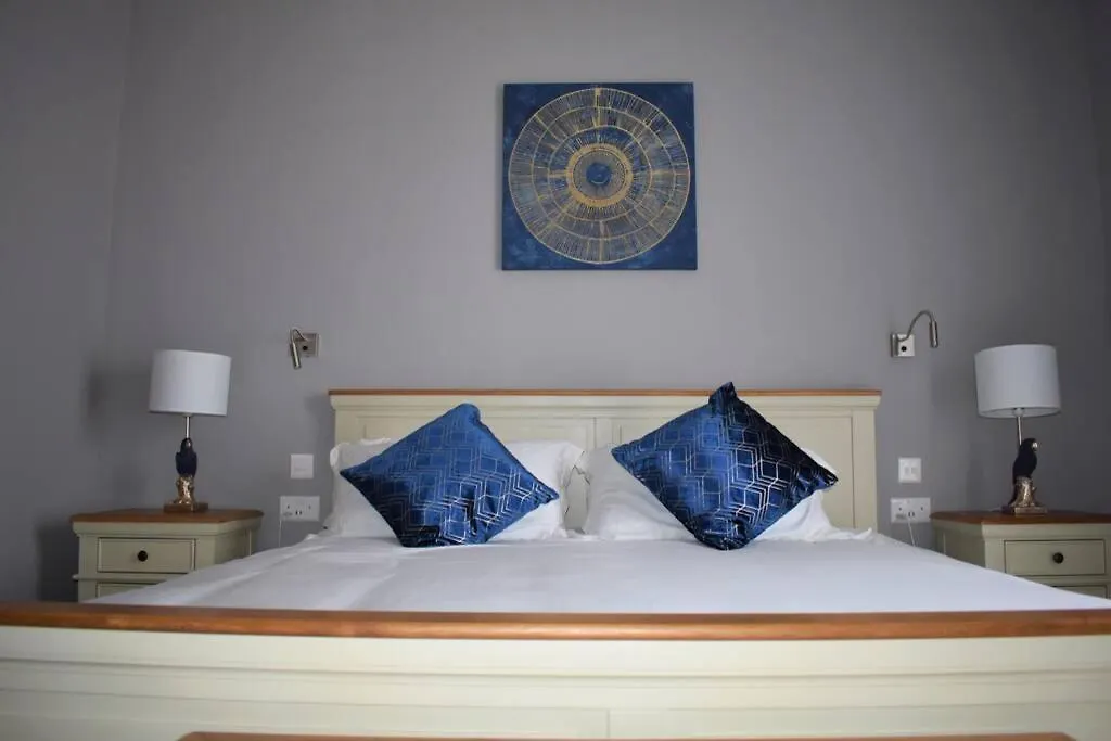 Modern Luxury Villa In St. Julians San Giuliano